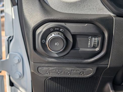 Used 2024 Jeep Wrangler Sport image 19