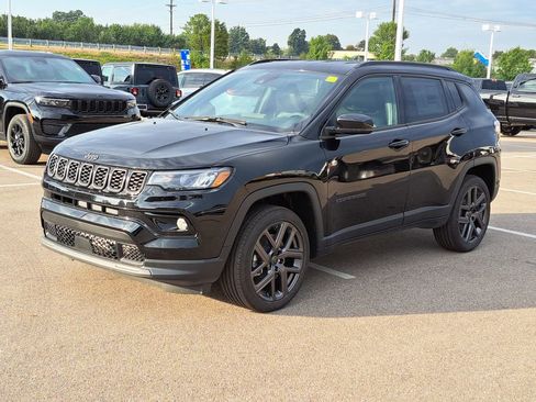 New 2026 Jeep Compass Limited image 2