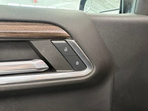 Used 2024 Chevrolet Silverado 1500 LT w/ Protection Package AWD/4WD image 19