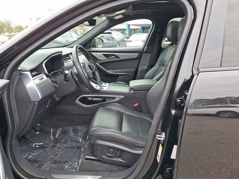 Used 2024 Jaguar F-PACE R-Dynamic S image 17
