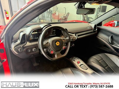 Used 2013 Ferrari 458 Italia Coupe RWD image 14