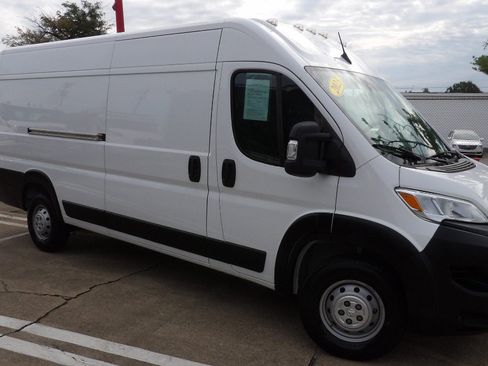 Used 2023 RAM ProMaster 3500 FWD image 1