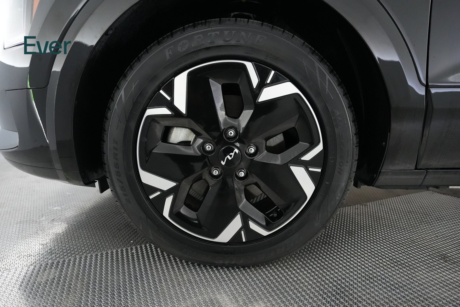 Used 2025 Kia Niro Wind w/ Wind Preserve Package FWD image 19