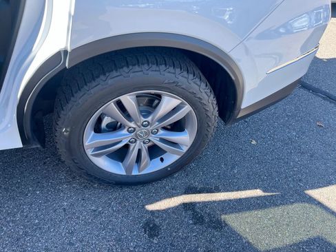 Used 2022 Acura MDX SH-AWD image 23