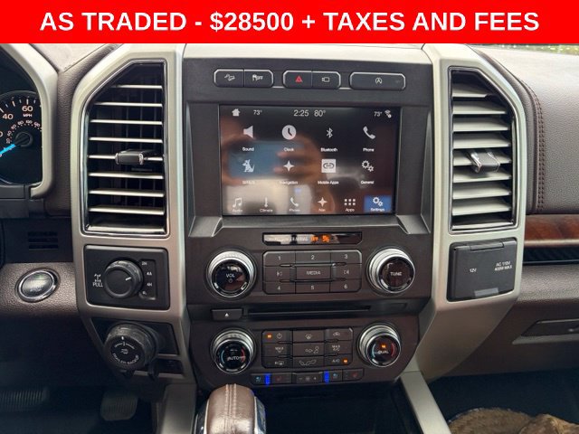 Used 2018 Ford F150 King Ranch w/ Equipment Group 601A Luxury AWD/4WD image 23