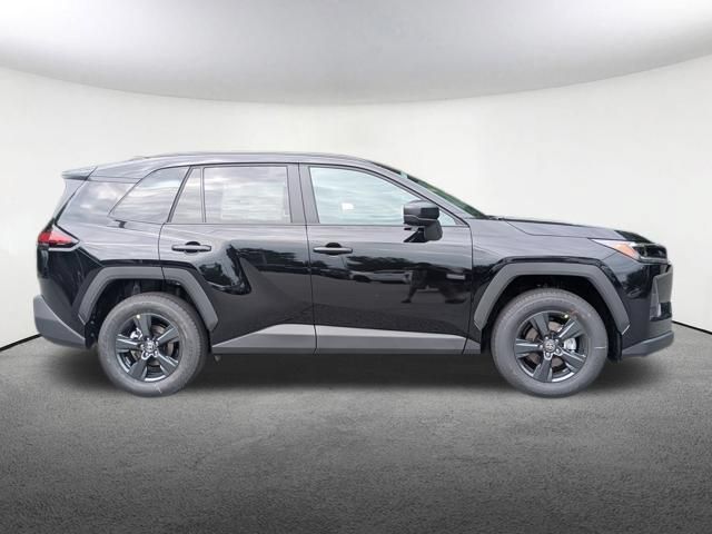 New 2026 Toyota RAV4 LE AWD/4WD image 4
