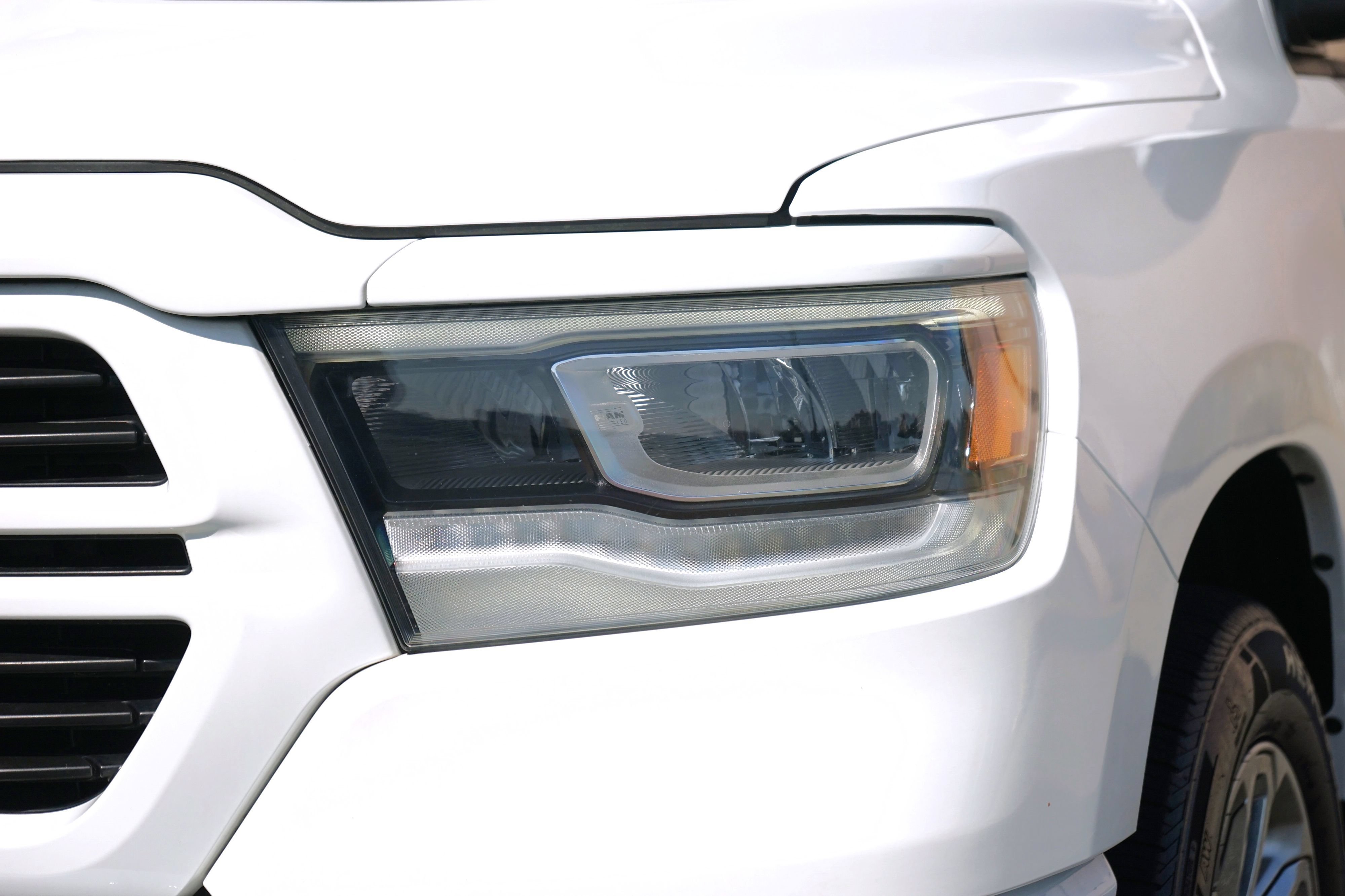 Used 2023 RAM 1500 Laramie AWD/4WD image 8