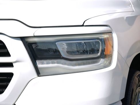 Used 2023 RAM 1500 Laramie AWD/4WD image 8