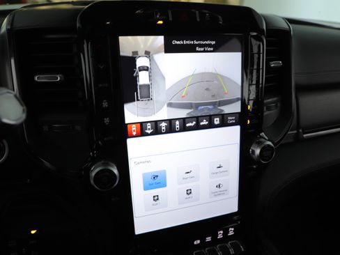 Certified 2024 RAM 2500 Limited image 19