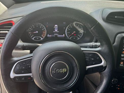 Used 2021 Jeep Renegade Trailhawk AWD/4WD image 36