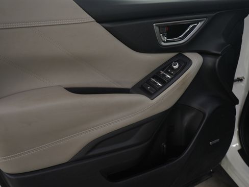 Used 2021 Subaru Forester Limited w/ Popular Package #3 image 24