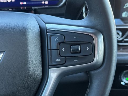 Used 2024 Chevrolet Silverado 1500 LT image 36