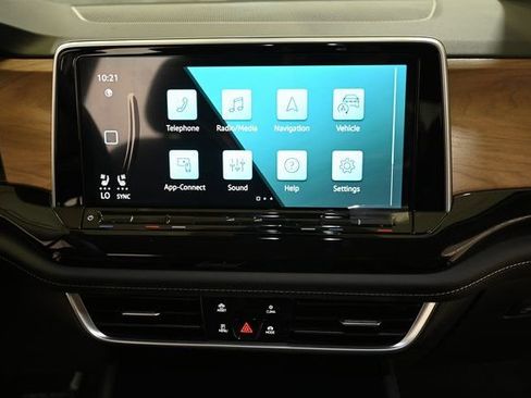 New 2026 Volkswagen Atlas SE image 5