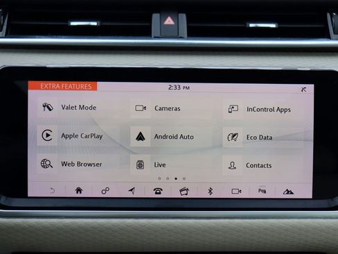 Used 2018 Land Rover Range Rover Velar S image 38