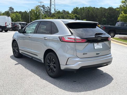 Used 2022 Ford Edge SE w/ Black Appearance Package AWD/4WD image 5