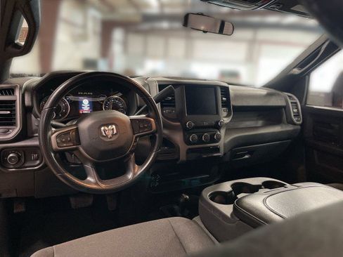 Used 2024 RAM 3500 Tradesman image 16