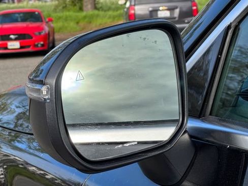 Used 2024 Kia Telluride LX image 56