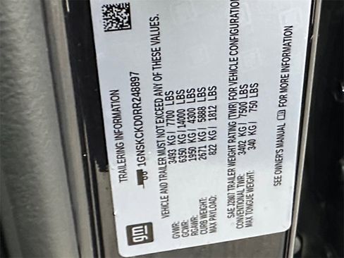 Used 2024 Chevrolet Suburban LT image 24