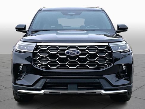 Used 2025 Ford Explorer Platinum image 8