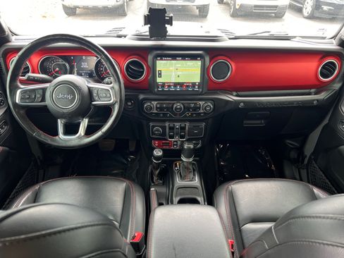 Used 2021 Jeep Wrangler Unlimited Rubicon AWD/4WD image 26