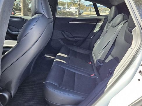 Used 2023 Tesla Model S Standard Range image 11