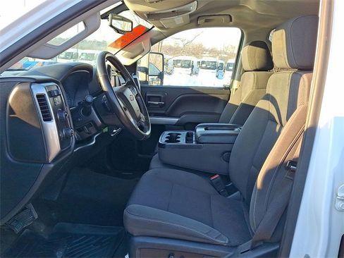 Used 2018 Chevrolet Silverado 2500 LT w/ All Star Edition image 18