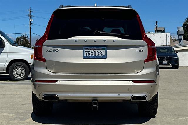 Used 2016 Volvo XC90 T6 Momentum w/ Momentum Plus Package AWD/4WD image 4