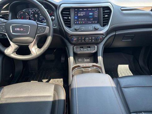 Used 2023 GMC Acadia AT4 w/ Technology Package AWD/4WD image 11