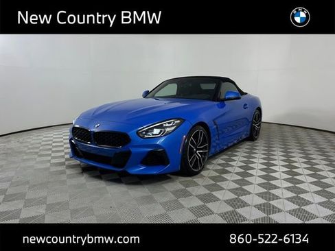Used 2021 BMW Z4 sDrive30i w/ Executive Package RWD image 3