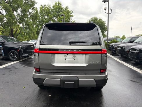 Used 2026 Lexus GX 550 AWD/4WD image 5