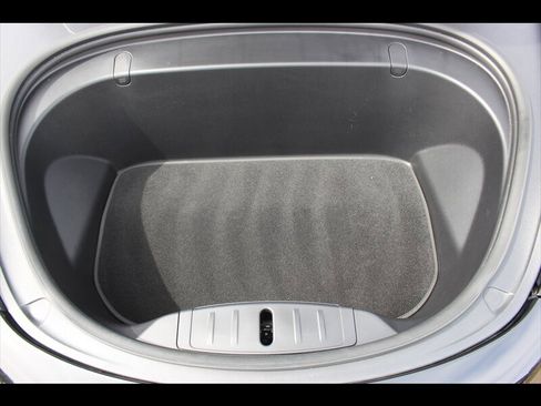Used 2018 Tesla Model 3 Performance AWD/4WD image 35