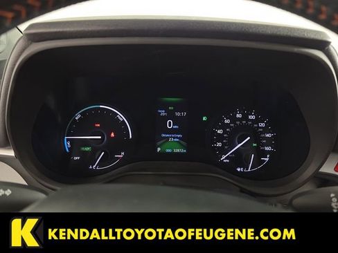 Used 2024 Toyota Sienna XSE AWD/4WD image 11