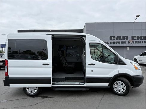 Used 2019 Ford Transit 150 XLT RWD image 26
