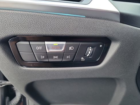 Used 2023 BMW 330e w/ Premium Package RWD image 19