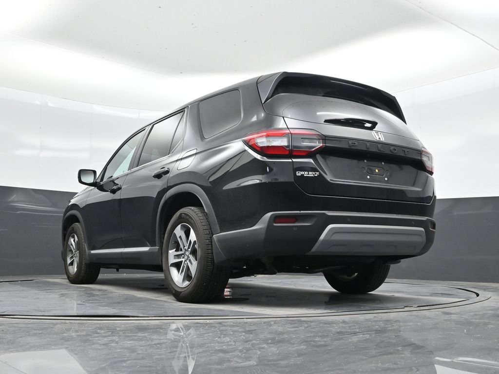 Used 2025 Honda Pilot EX-L image 59