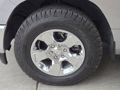 Used 2021 RAM 1500 Big Horn image 5