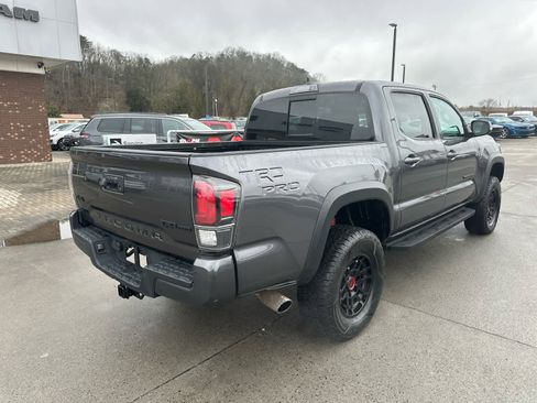 Used 2022 Toyota Tacoma TRD Pro image 7