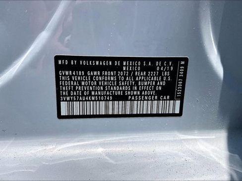 Used 2019 Volkswagen Golf SE FWD image 31
