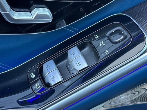 Used 2025 Mercedes-Benz S 63 AMG S image 13