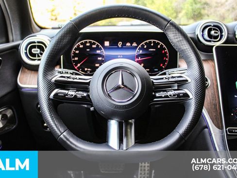 Used 2025 Mercedes-Benz GLC 300 4MATIC w/ AMG Line image 25