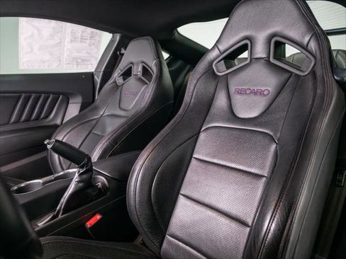 Used 2018 Ford Mustang GT Premium w/ GT Performance Package image 22