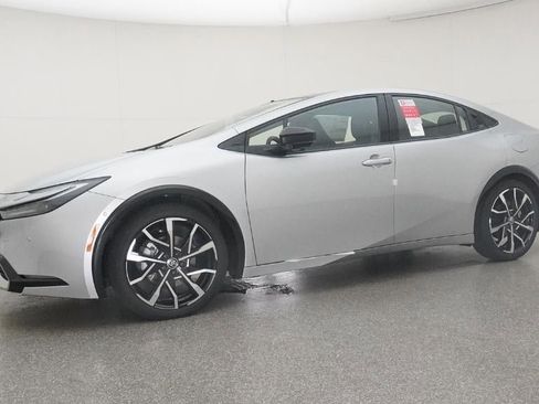 New 2026 Toyota Prius Plug-In Hybrid image 40