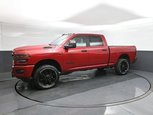 New 2026 RAM 2500 Big Horn AWD/4WD image 30