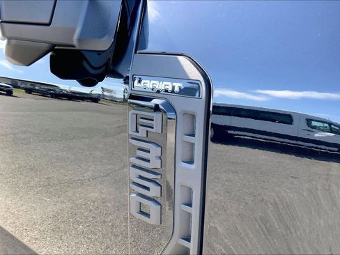 Certified 2024 Ford F350 Lariat w/ Tremor Off-Road Package image 9