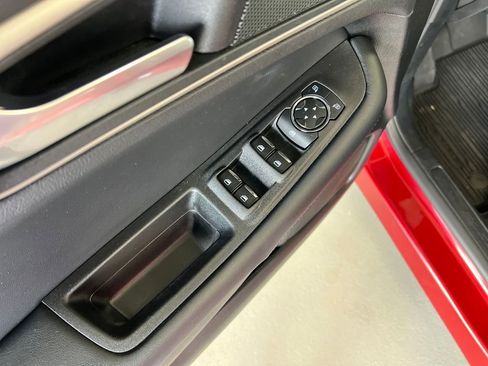 Certified 2024 Ford Edge SEL w/ Convenience Package image 13