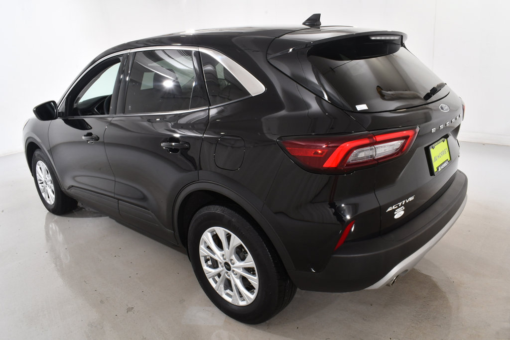 Used 2023 Ford Escape Active AWD/4WD image 15