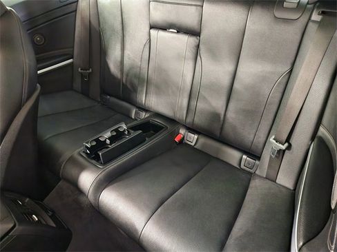 Used 2018 BMW 430i Convertible image 30