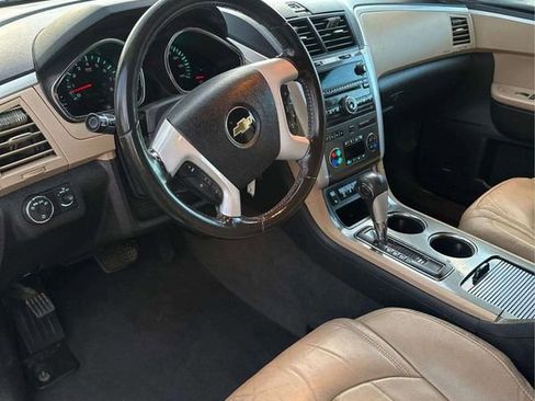 Used 2012 Chevrolet Traverse LTZ image 22