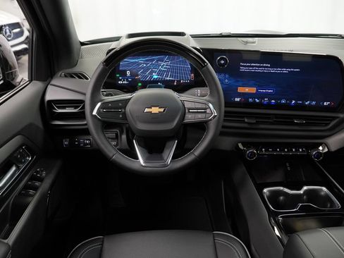 New 2026 Chevrolet Silverado EV LT AWD/4WD image 13