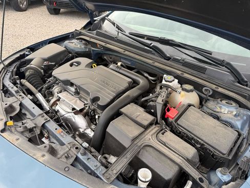 Used 2025 Chevrolet Malibu LT FWD image 38